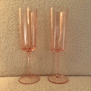 Cleo & June Pink Heart Shaped Glass Champagne Flutes - 2 Flutes, B